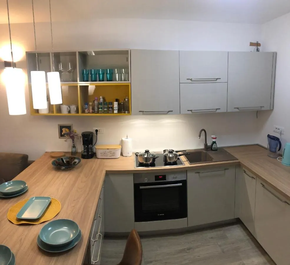 Pula Center Seaview Apartment