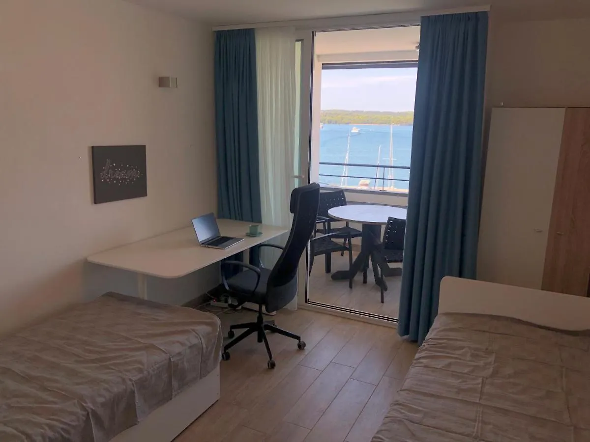 Pula Center Seaview Apartment 0*,  Croatia