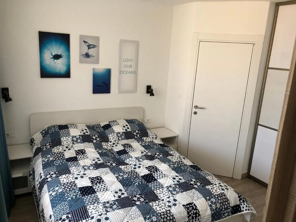 Pula Center Seaview Apartment